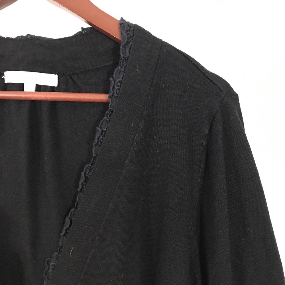 💚 4/$20 SALE! Sejour V Neck Crochet Trim Cardigan - Picture 3 of 7